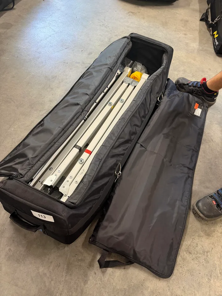 AVStumpflLeinwand Monoblox32